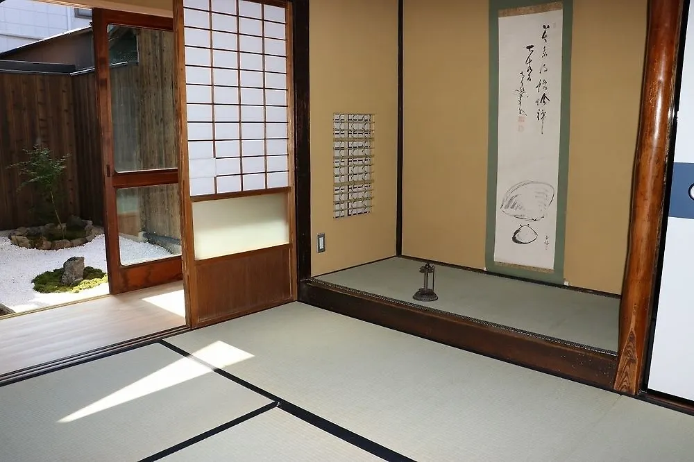 Teahouse Rouji Hotel Kyoto