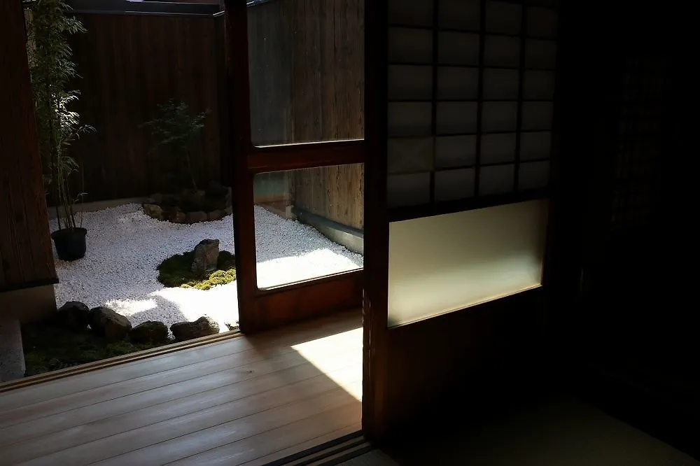 Teahouse Rouji Hotel Kyoto Japan